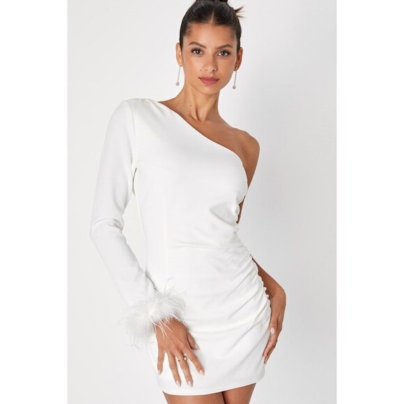 Lulus Dresses & Skirts - Lulus Fabulous Romance White One-shoulder Feather Mini Dress - Size S